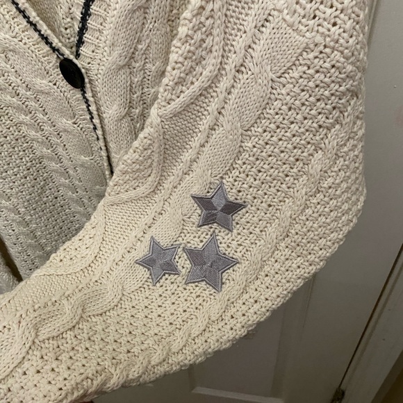 Taylor swift Folklore 2024 release - Picture 4 of 6